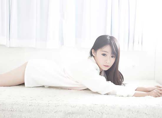 CF美女主播阿怪专访 颜值与才气并存