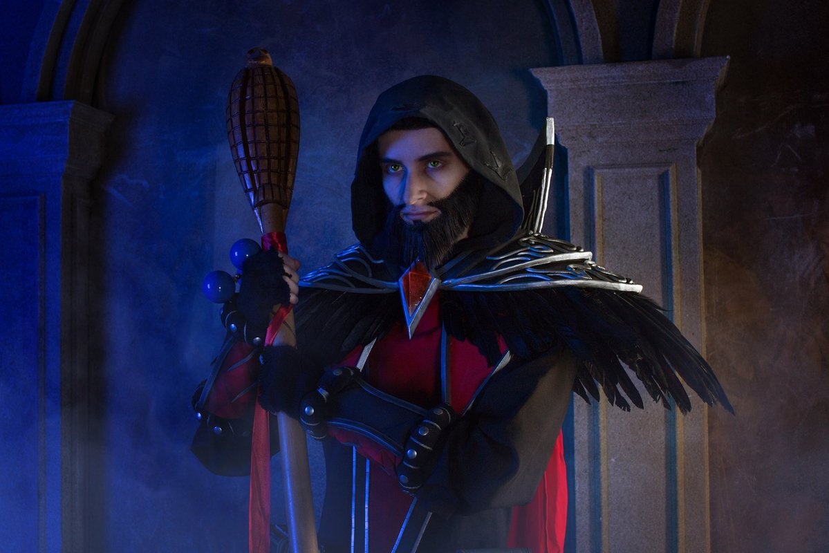 两代守护者艾格文和麦迪文