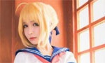 “白丝学生装制服诱惑