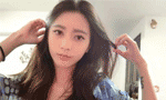 美女抱怨没人陪打LOL
