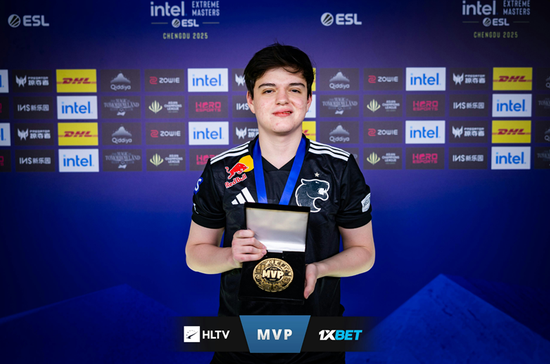 molodoy：能拿年度最佳新秀当然好，但首要的还是冠军奖杯