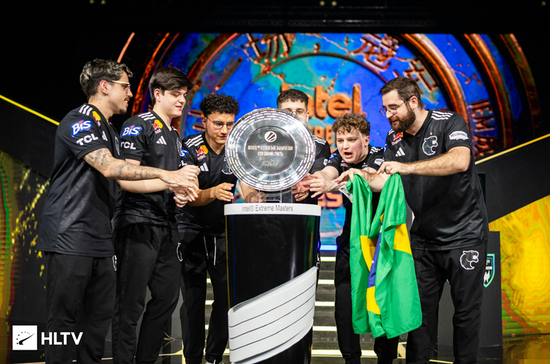 molodoy：能拿年度最佳新秀当然好，但首要的还是冠军奖杯