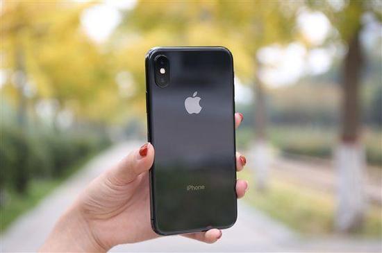 瑞银分析报告：iPhone中国销量回升 或降价起效果