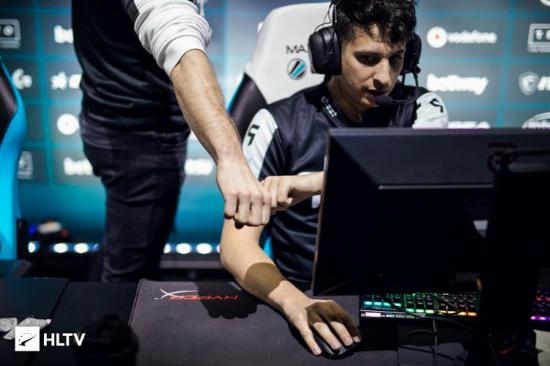 GhostμCSGO iBUYPOWERʦ