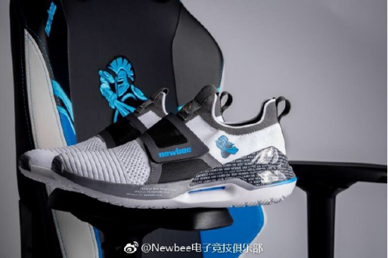 李宁成为Newbee官方赞助商