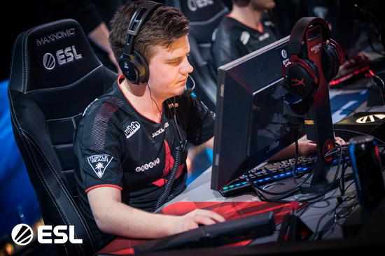 芬兰黑马难敌丹麦科技,Astralis问鼎王中之王!