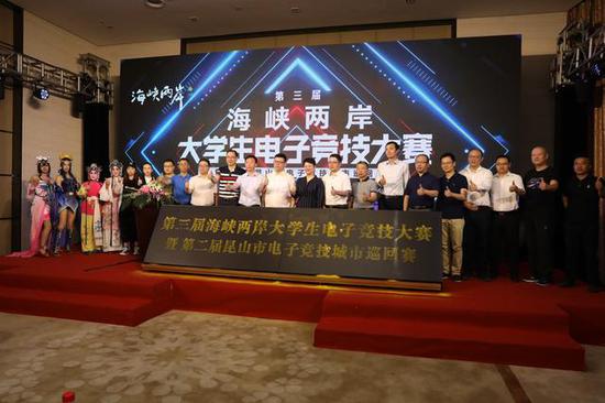 캣ϿѧӾߵڶɽеӾѲŷԲ