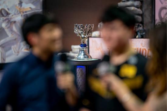 2019全球总决赛小组赛综述：欧韩赛区成最大赢家，LPL有望会师四强