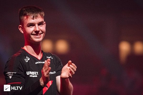 媒体：交易已完成 device即将回归Astralis