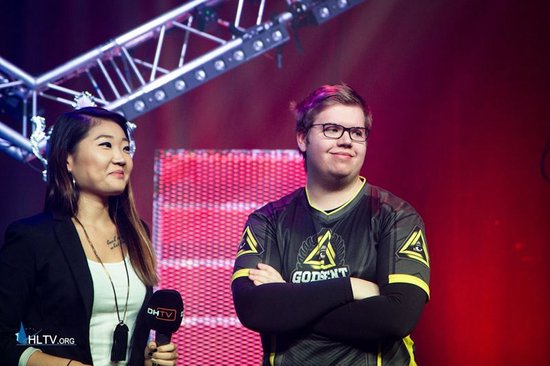 HLTV出品：NIP与fnatic两大落魄豪门如何力挽狂澜，追回逝去的时光