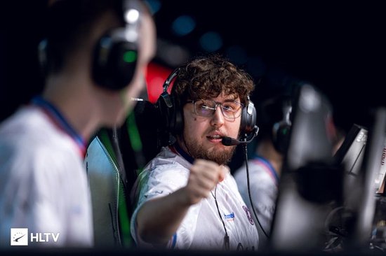 【蜗牛电竞】从教父归来到NiKo救赎:细数布达佩斯Major淘汰赛八大看点【EV扑克小游戏官网】