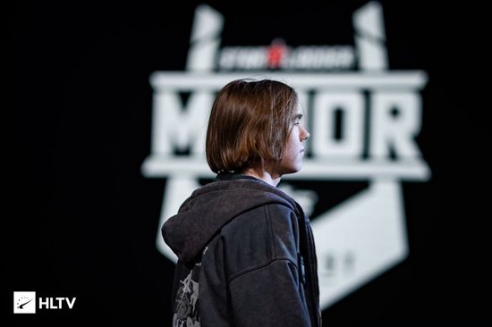 【蜗牛电竞】从教父归来到NiKo救赎:细数布达佩斯Major淘汰赛八大看点【EV扑克小游戏官网】