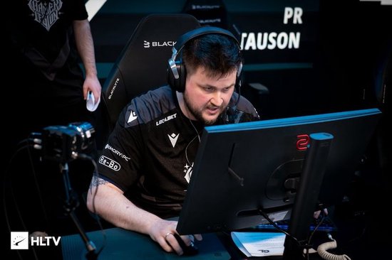 【蜗牛电竞】新老冠军碰撞、NAVI碰FaZe！BLAST对抗赛S1首日比赛预测【EV扑克小游戏官网】