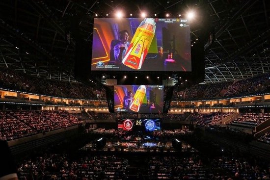  东鹏特饮闪耀2025KPL