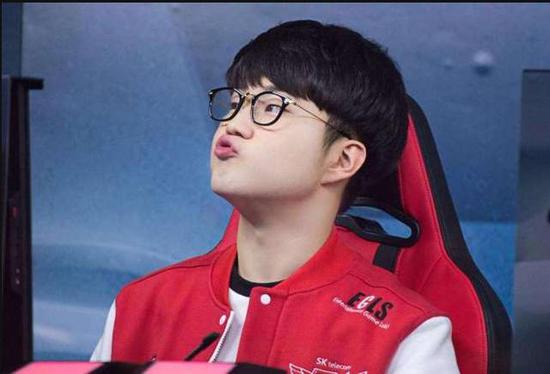 Top 4 Huni