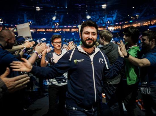 DOTA2TI˿ղϵУζӳµTI7