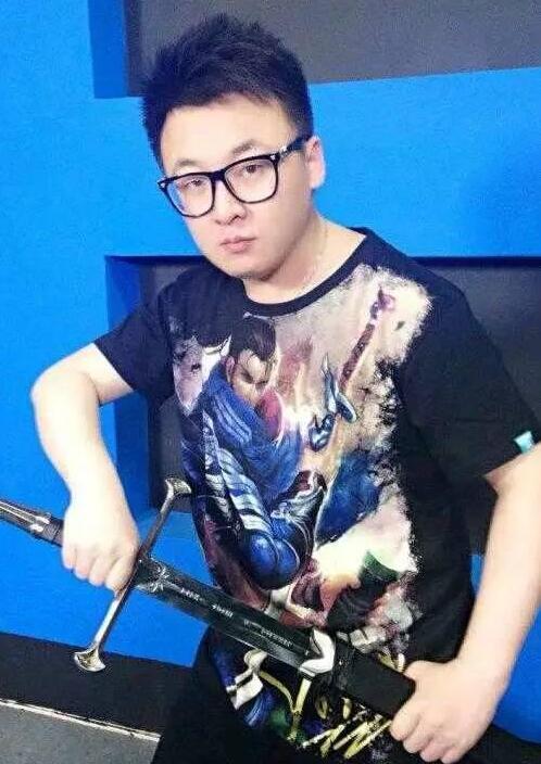 徐老师,原名徐子韩.继《lol三十六计