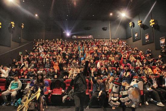 电影院观看lol 万达影城承办城市争霸赛