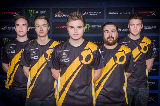 CSGO世界排名更新 NAVI登顶TyLoo排十六