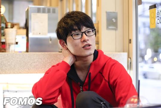 Piglet羡慕SKT夺冠 自信扬言1v9都能赢