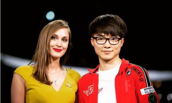 走近拳头女神Sjokz 知性优雅的LOL主持