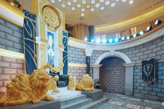 原版道具亮相 魔兽电影上海主题展展厅一览