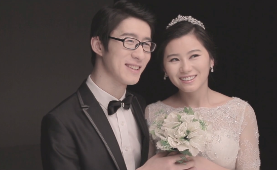 秋日从腼腆的大男孩到身价千万的炉石主播--新