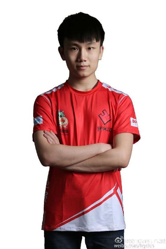 CFPLS9开战在即 CF火线老司机帅枫转会加盟