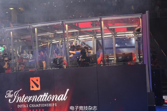 女文青写电竞:Wings夺冠 央视未强调巨奖-DO