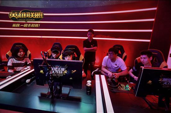 lol2016明星主播对抗赛总决赛9月20日直播地址