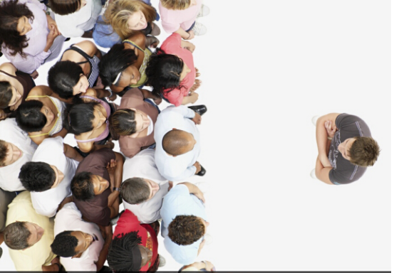 日本手游平台乐天APP上线一周年即关闭_产