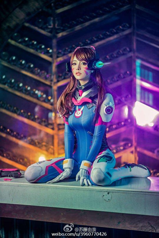 守望先锋D.VA精美同人COS秀 身材火辣超