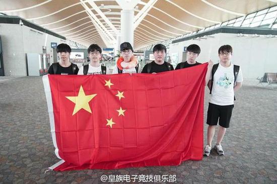 韩援Mata曾拒举中国国旗今婉拒韩媒采访 自称代表中国队！