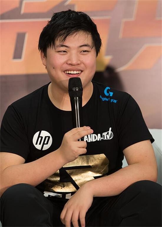 适应与改变 Doublelift和Uzi谈何为ADC-新浪电