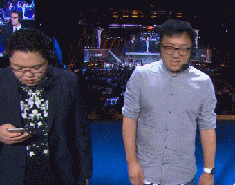 汉子起开我要Miss!虎牙主播韩懿莹亮相S6总决赛