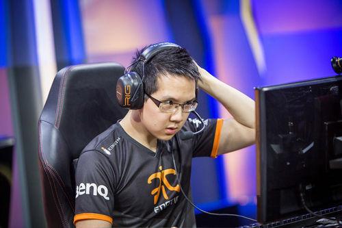 Yellowstar:需要韩国老兵指导队伍-新浪电竞-最