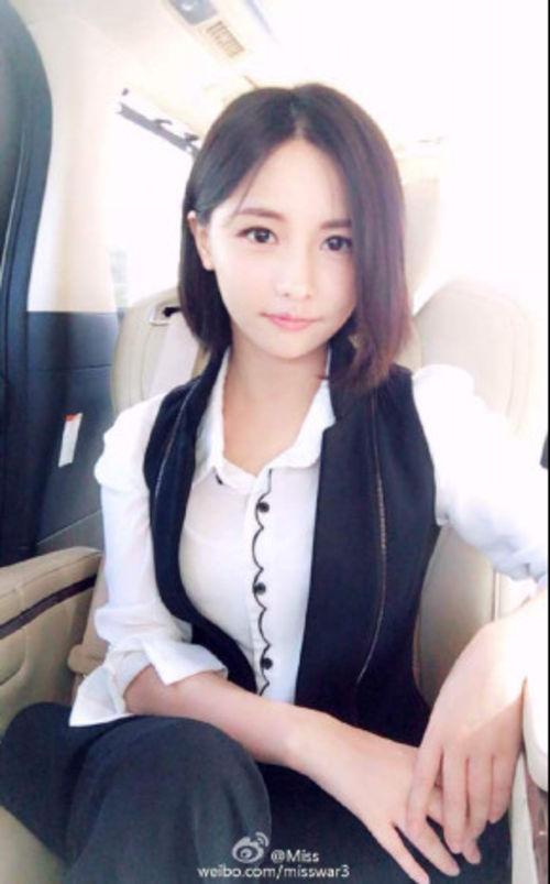 MISS男友力爆表虎牙直播男神天团撩爆电竞圈