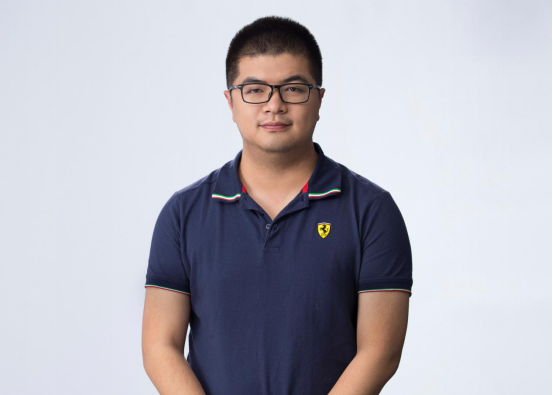28岁的徐建,在2009年进入游戏行业