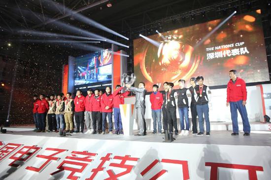 2014年NESO团队冠军得主——深圳代表队