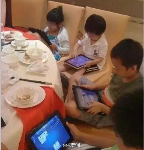 央视评论：“网络宵禁”不会一劳永逸 