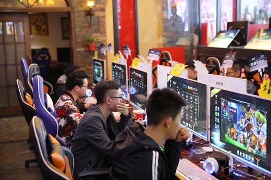 成都电子竞技超级联赛2016-2017赛季海选赛正