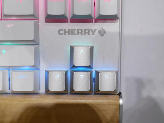 LһڙԽԽ CHERRY 2017Ʒl(f)