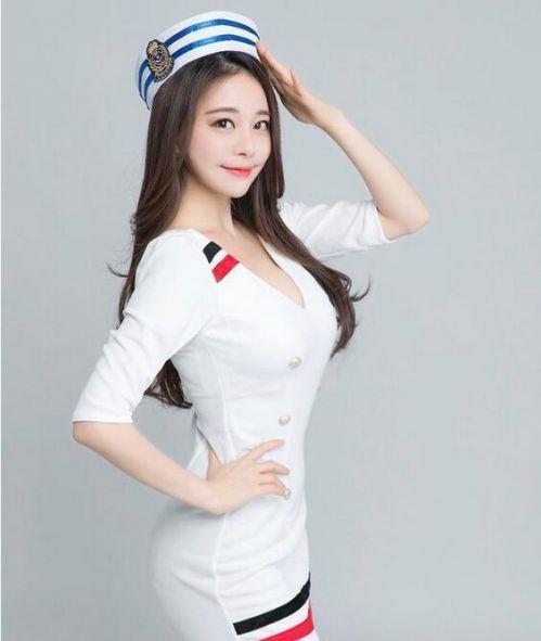 韩国英雄联盟女玩家金敏英私照曝光 身材火爆_玩家聚焦_新浪游戏_新浪网