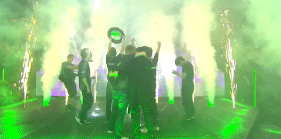 《DOTA2》最大赛事TI来中国举办 意味着什么?