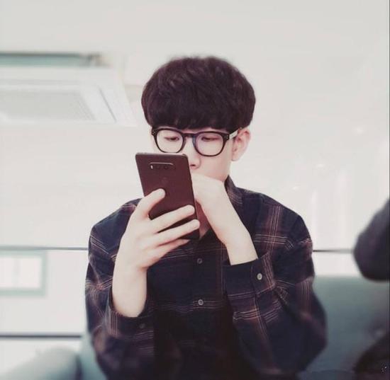 TheShyжǿFakerλԱ ̬ըֱͶ