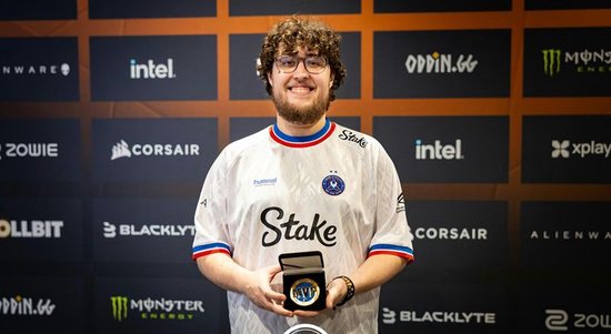 【蜗牛电竞】山登绝顶我为峰！ZywOo荣膺布达佩斯Major MVP【EV扑克小游戏官网】