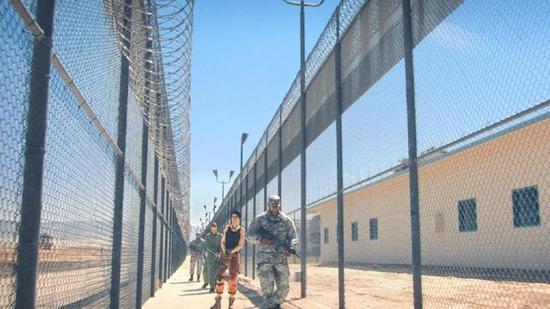 《皇牌空战7》最新截图曝光 PS4版独占VR游