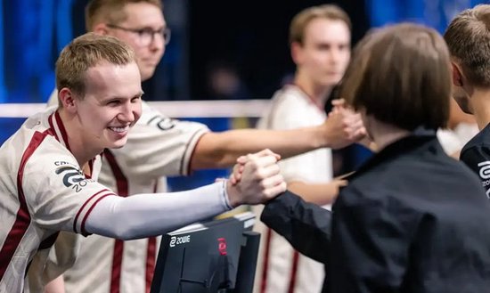 【蜗牛电竞】HLTV茶话会:谁是绿龙的第三位牺牲者?zont1x未来在何方?【EV扑克小游戏官网】
