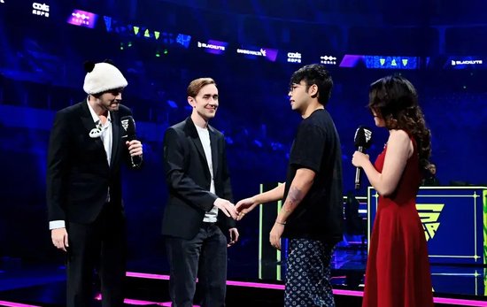 【蜗牛电竞】成都重演TI总决赛,这次剑心犹在了!Tundra横扫Yandex拿下BLAST四连冠【EV扑克小游戏官网】