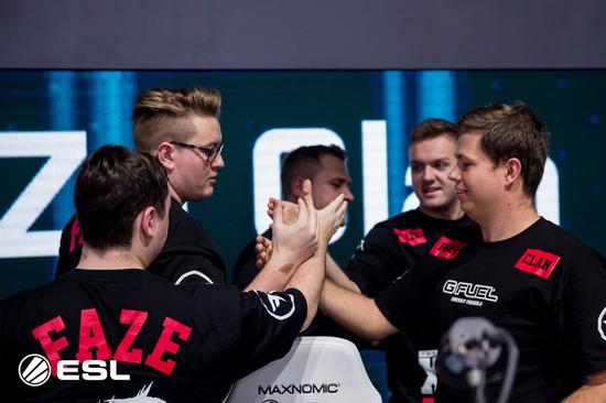 FaZe���Z��